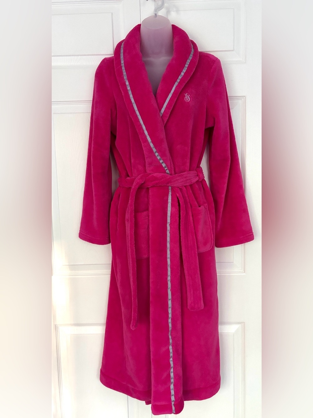 Victoria's Secret Women’s Iconic Hot Pink Plush Embroidered VS Logo Long Robe S